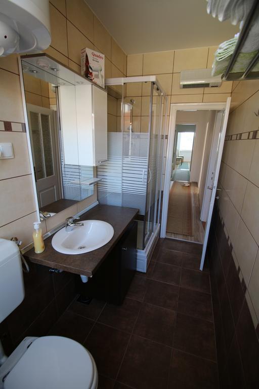 Apartment Ribica Krk Island Quarto foto